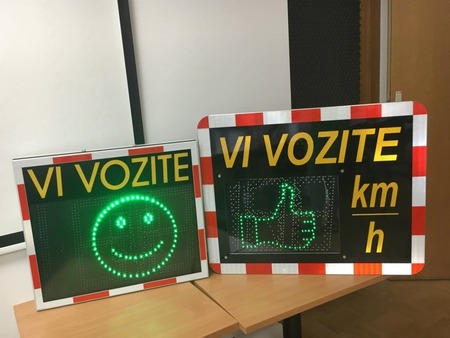 Prikazovalnik hitrosti »Vi vozite«