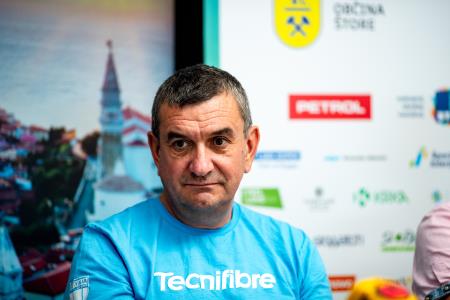 Tennis_Store_0034_240702_MKV
