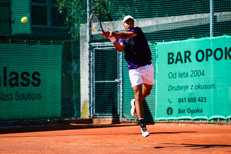 2253_wtt_store_250701_LV