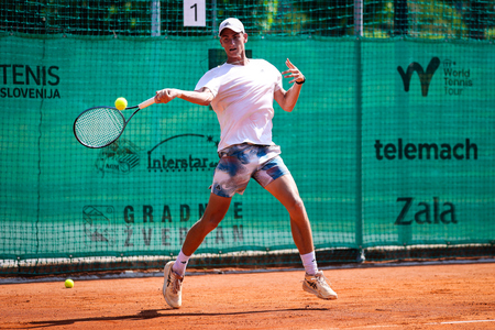 055_wtt_store_finale_250706_LV